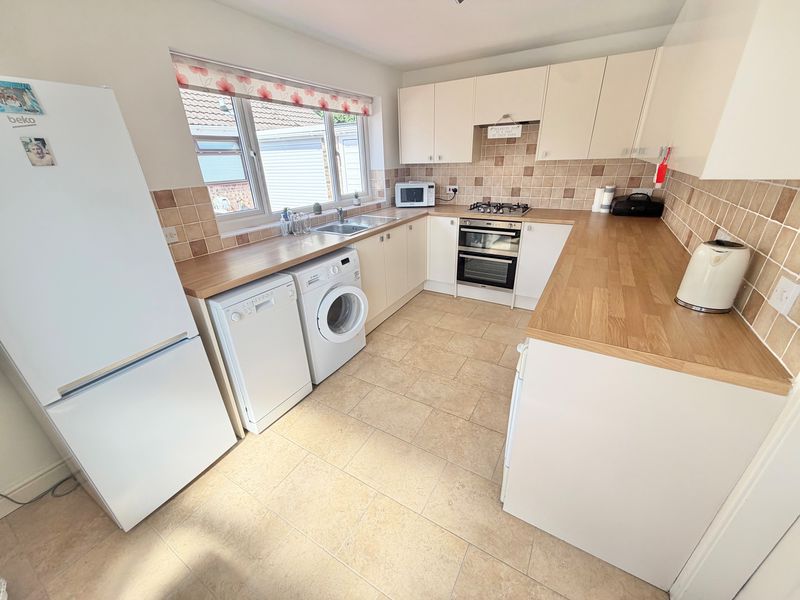 Acacia Drive Great Sutton